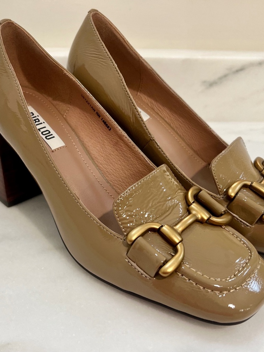 Bibi Lou Exclusive Zagreb Wood Stacked Heels, Patent leather Camel, Sz 38, 8